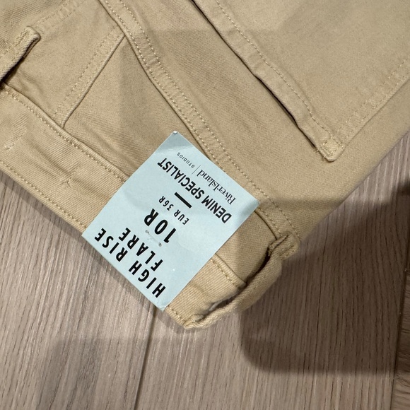 River Island khaki flare pants - Picture 4 of 5